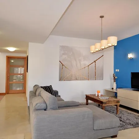 City Living Tk 3 Rm 3 Pensiune St. Julian's