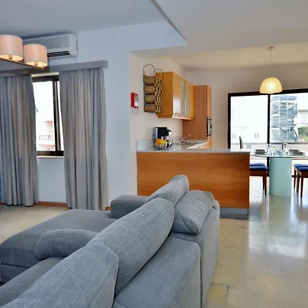 City Living Tk 3 Rm 3 St. Julian's