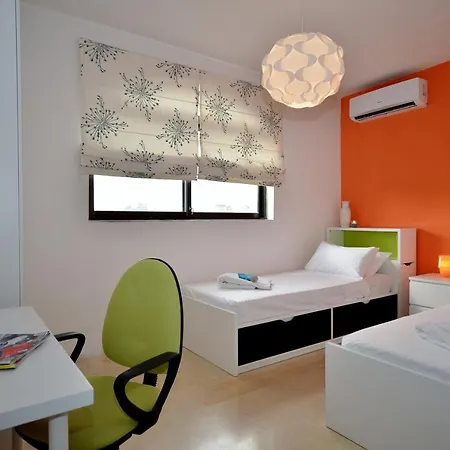 City Living Tk 3 Rm 3 3* San Ġiljan